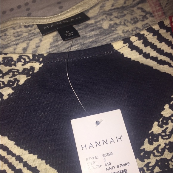 Blouse - Picture 3 of 4